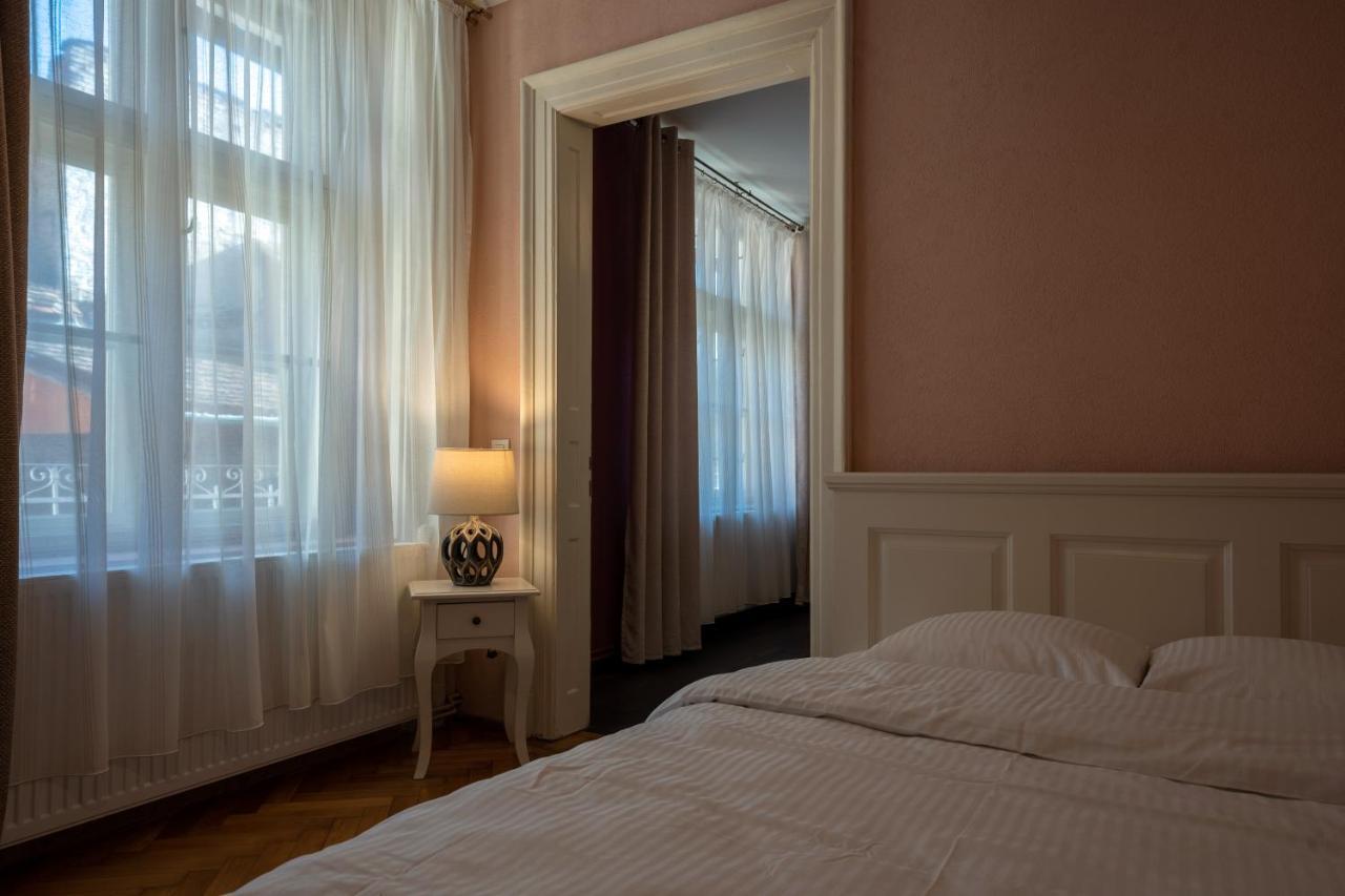 Central Park Apartment Сигишоара Екстериор снимка
