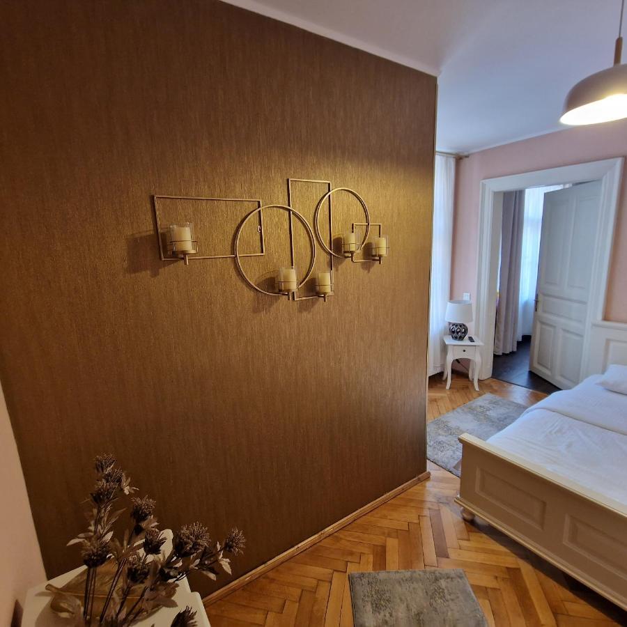 Central Park Apartment Сигишоара Екстериор снимка